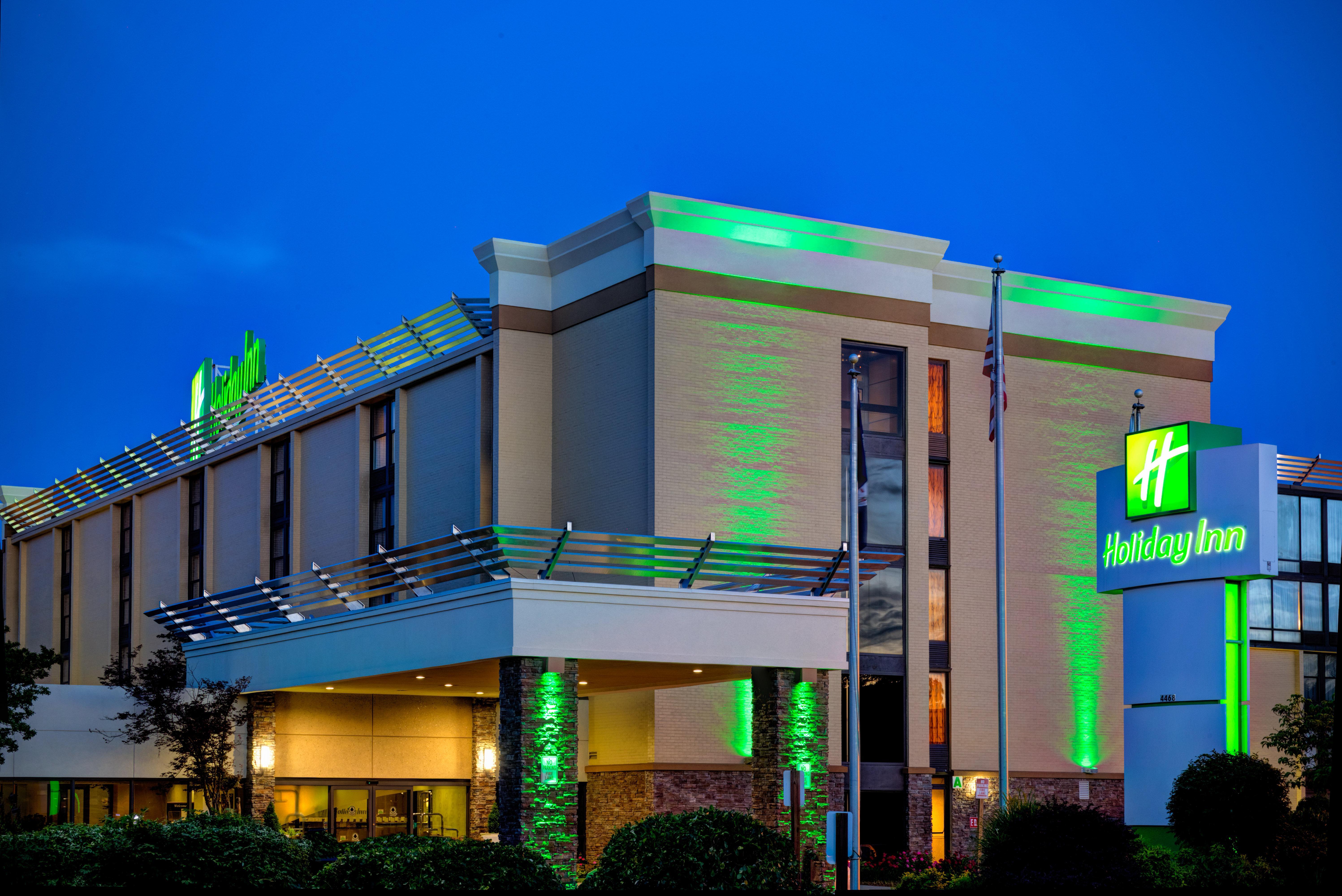 Holiday Inn Roanoke - Tanglewood Route 419 & I 581, An Ihg Hotel Exteriör bild