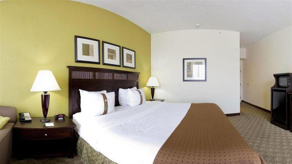 Holiday Inn Roanoke - Tanglewood Route 419 & I 581, An Ihg Hotel Exteriör bild